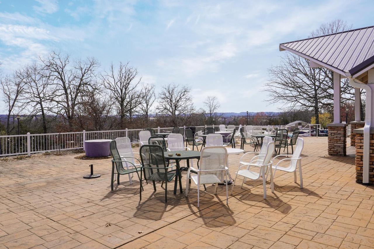 Cozy Top Floor 2Br Condo With View And Amenities!! Point Lookout Exteriör bild